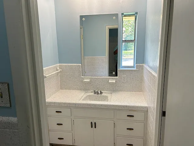 203 Melody Ln — Photo 18