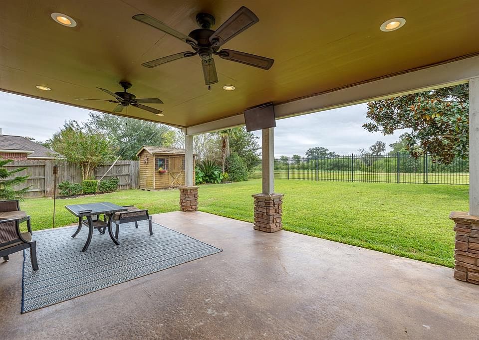 1st image of 8118 Lauren Way