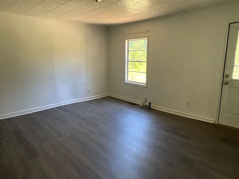 195 Bay Rd #A — Photo 20