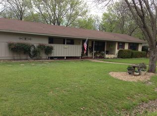 802 SW 3rd St, Kerens, TX 75144