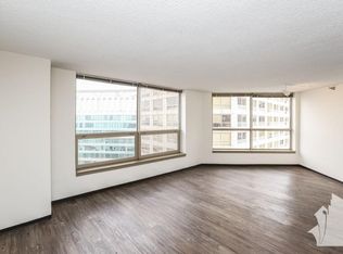 554 W Madison St, Chicago, IL 60661