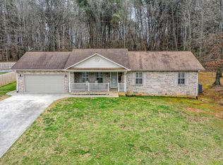 4306 Nolan Dr, Maryville, TN 37801
