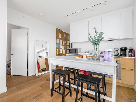 5th image of 13438 Central Ave #1809