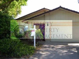 2404 Sussex Ave, Modesto, CA 95358