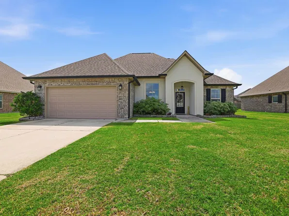 333 King George Dr, Thibodaux, LA 70301