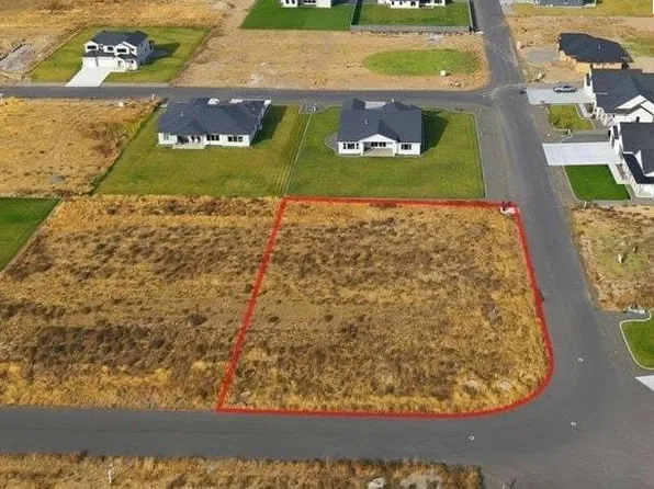 12715 Blackfoot Dr, Pasco, WA 99301