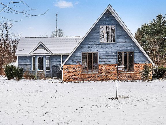 2nd image of 67853 Big Hill Rd