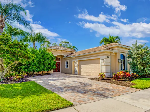 210 Porto Vecchio Way, Palm Beach Gardens, FL 33418