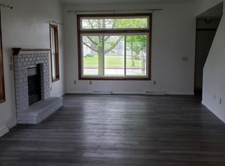 3617 S Berryfield Ln, Appleton, WI 54915