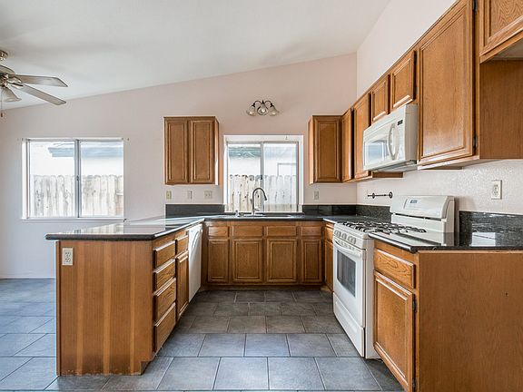 2nd image of 774 Pinehurst Dr