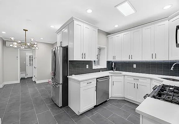 2nd image of 741 E 9th St