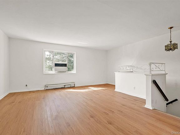 4th image of 224-01 Hillside Avenue #Upper