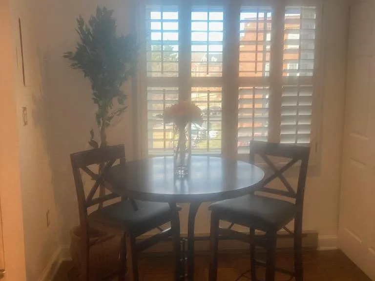 1730 W Abingdon Dr #102 — Photo 5