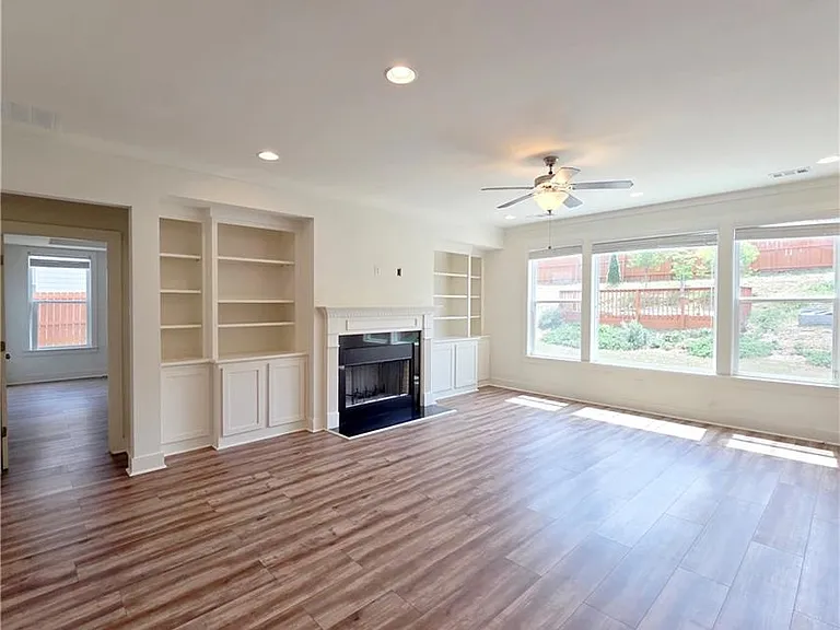 1170 Bar Harbor Pl — Photo 5
