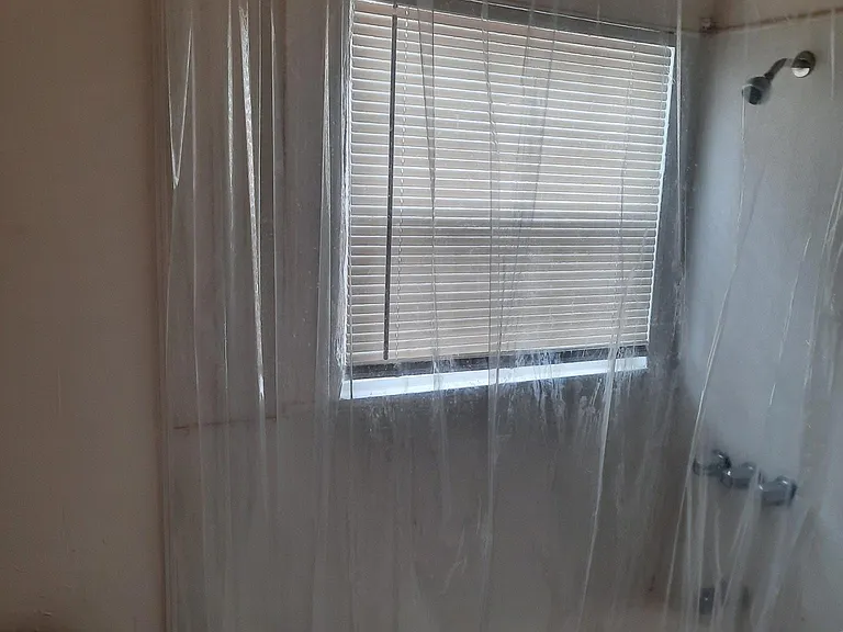 411 S Pilgrim St #A — Photo 17