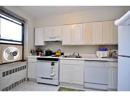 Sold by Coldwell Banker Reliable Real Estate | media 10