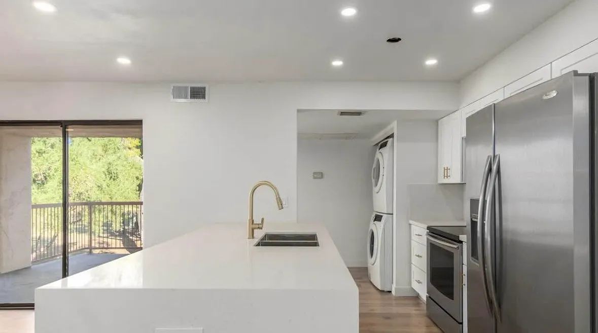 Building Photo - 9275 E Mission Ln