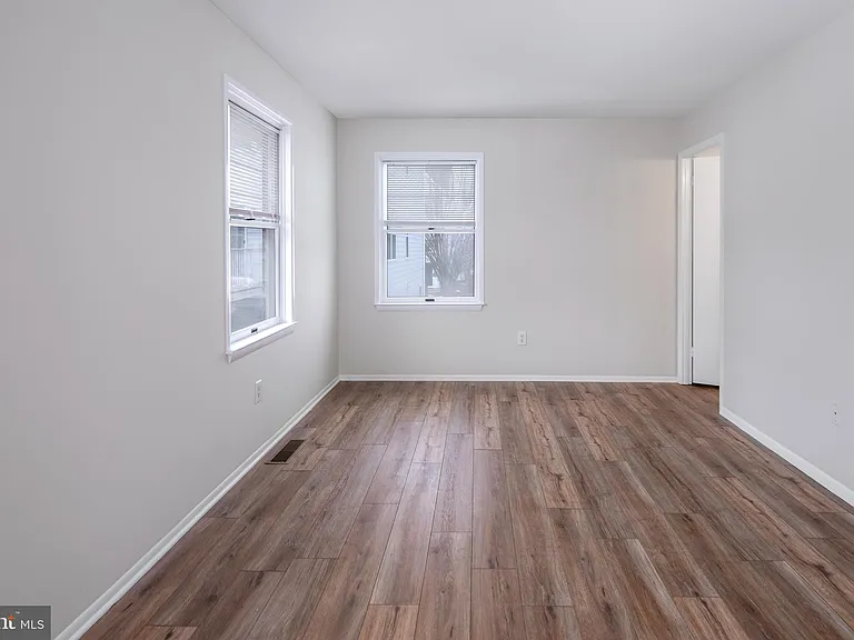 191 Jonathan Dayton Ct — Photo 12