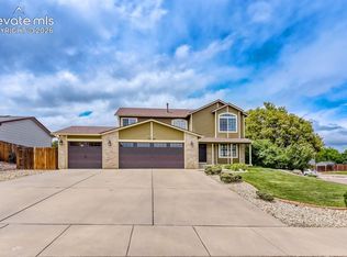 7304 Candelabra Dr, Colorado Springs, CO 80925