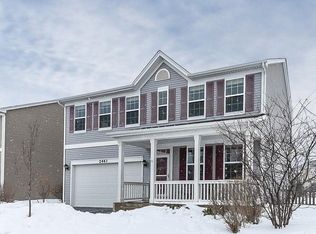 2443 Heron Ln, Wauconda, IL 60084