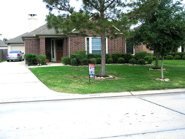 26854 Manor Falls Dr, Kingwood, TX 77339