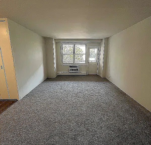 3215 Avenue H #7G — Photo 1