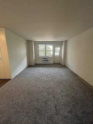 3215 Avenue H #6L Photo 1
