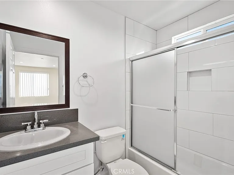 1822 S Orchard Ave #1822 — Photo 8