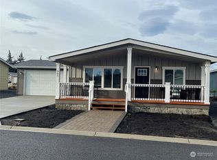 905 N Violet Ave, Sequim, WA