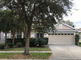 6013 Gannetdale Dr, Lithia, FL 33547