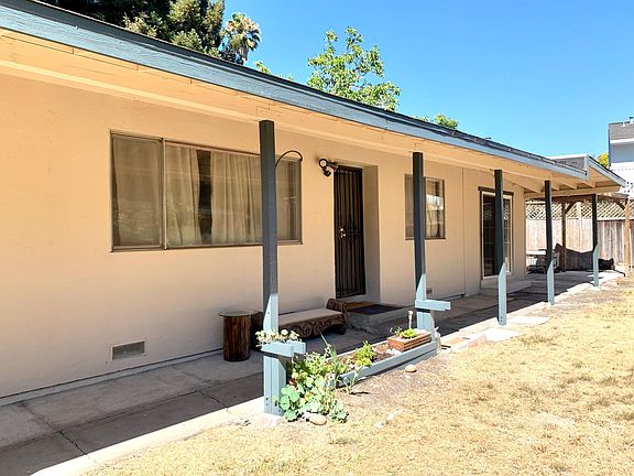 2nd image of 717 Sierra Vista Ave #C
