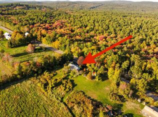 742 Hanson Ridge Rd, Springvale, ME 04083