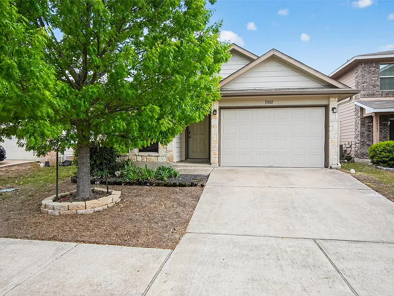 15102 Walcott Dr — Photo 1