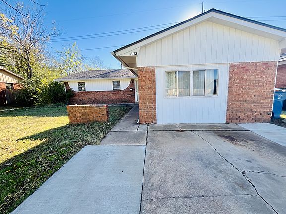 2nd image of 2112 Marshall Dr