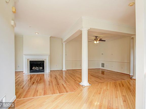2nd image of 50 Calabash Ct