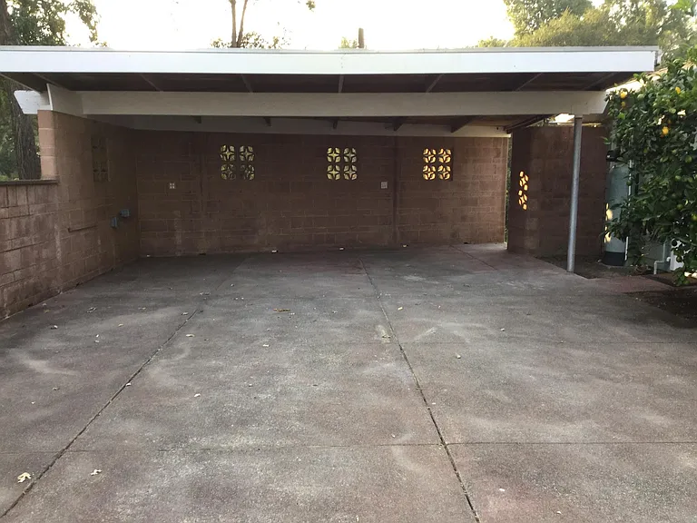 Carport