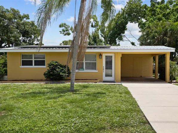 4065 Asbury Pl, Sarasota, FL 34233