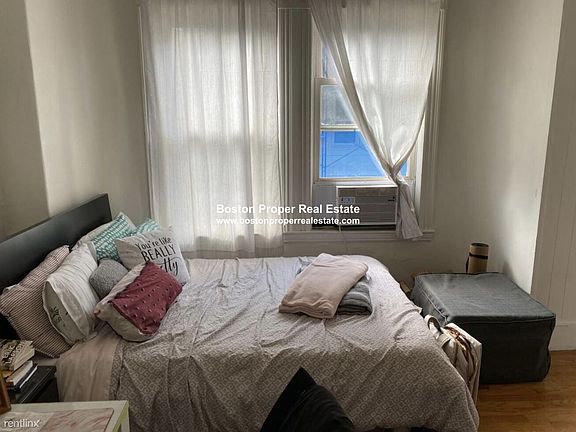 108 Myrtle #6 Boston - Beacon Hill Unit Photo 2 (1)