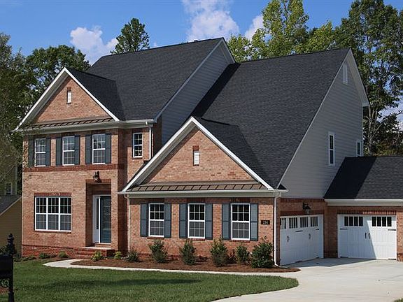 2nd image of 234 Monteray Oaks Cir