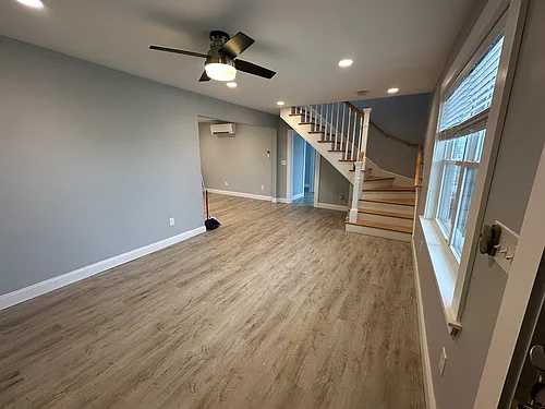 131 Northern Blvd #1 Photo 1