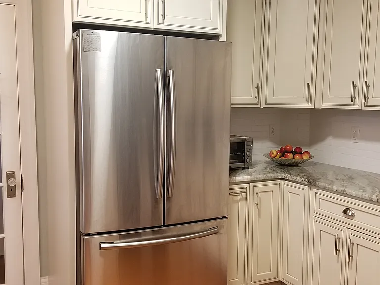 40 Dunbar Ave #1 — Photo 8