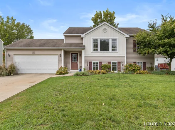 4587 Middlebury Dr SE, Kentwood, MI 49512