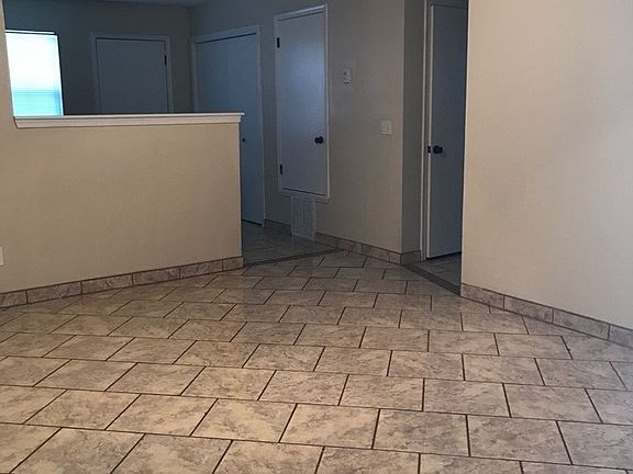 2nd image of 1114 NW D St APT 1
