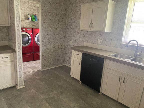 5th image of 2182 Firestone Way