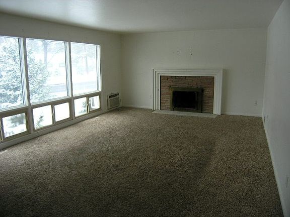 5th image of 3911 Linden Pl