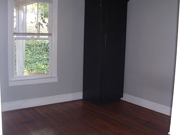 3rd image of 4 Russell Ave #A