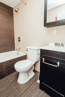 Rented by Nooklyn NYC LLC | media 4