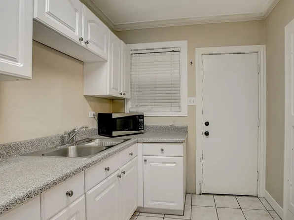 1935 Richmond Ave #1, Houston, TX 77098