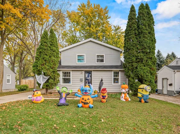 1708 N Wilmer St, Appleton, WI 54911