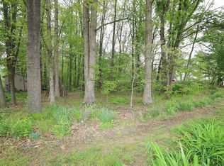 2640 Deerfield Dr, Evansville, IN 47725